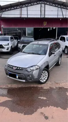 FIAT PALIO 1.8 MPI ADVENTURE WEEKEND 16V FLEX 4P MANUAL FIAT PALIO 1.8 MPI ADVENTURE WEEKEND 16V FLEX 4P MANUAL