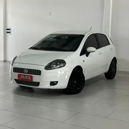 FIAT PUNTO 1.4 ATTRACTIVE ITALIA 8V FLEX 4P MANUAL FIAT PUNTO 1.4 ATTRACTIVE ITALIA 8V FLEX 4P MANUAL