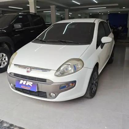 FIAT PUNTO 1.6 ESSENCE 16V FLEX 4P MANUAL