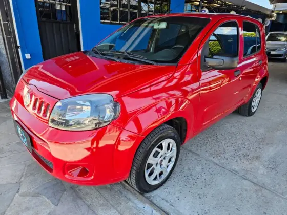 FIAT UNO 1.0 EVO VIVACE 8V FLEX 4P MANUAL FIAT UNO 1.0 EVO VIVACE 8V FLEX 4P MANUAL