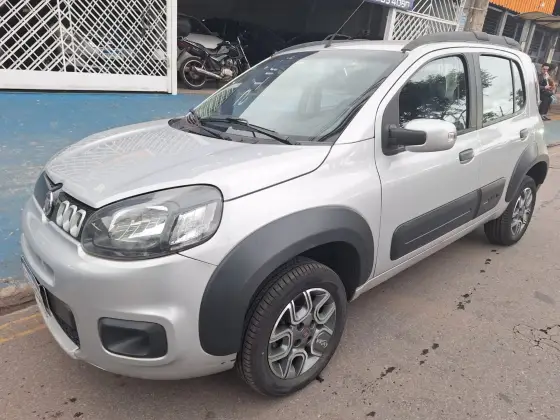 FIAT UNO 1.0 EVO WAY 8V FLEX 4P MANUAL FIAT UNO 1.0 EVO WAY 8V FLEX 4P MANUAL