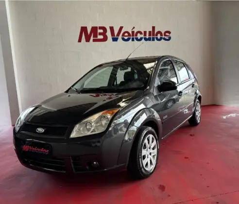 FORD FIESTA 1.6 MPI TRAIL HATCH 8V FLEX 4P MANUAL