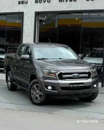 FORD RANGER 2.2 XLS 4X4 CD 16V DIESEL 4P AUTOMÁTICO FORD RANGER 2.2 XLS 4X4 CD 16V DIESEL 4P AUTOMÁTICO