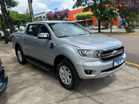 FORD RANGER 3.2 XLT 4X4 CD 20V DIESEL 4P AUTOMÁTICO FORD RANGER 3.2 XLT 4X4 CD 20V DIESEL 4P AUTOMÁTICO