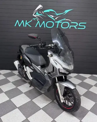 HONDA ADV 