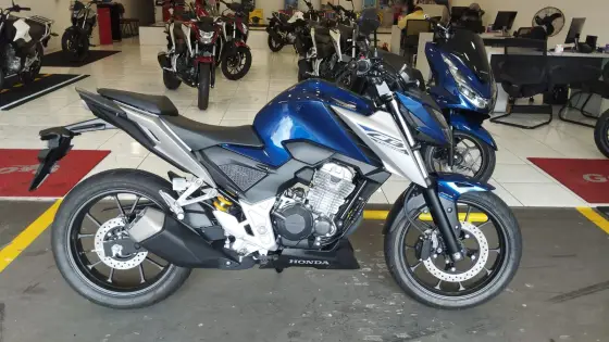 HONDA CB 300F TWISTER ABS HONDA CB 300F TWISTER ABS