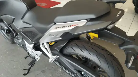 HONDA-CB 300F TWISTER CBS-2026