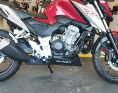 HONDA CB 300F TWISTER CBS HONDA CB 300F TWISTER CBS