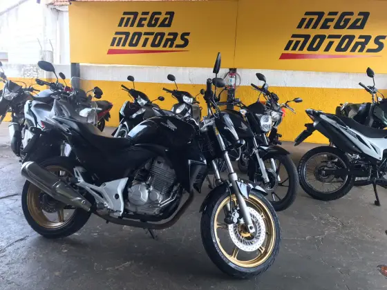 HONDA CB 300R 