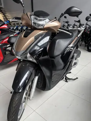 HONDA SH 150i DLX HONDA SH 150i DLX