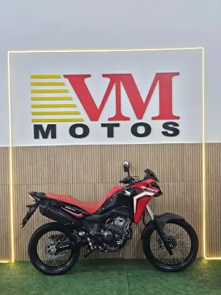 HONDA XRE 300 SAHARA RALLY HONDA XRE 300 SAHARA RALLY