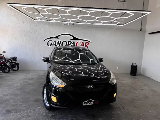 HYUNDAI IX35 2.0 MPI 4X2 16V GASOLINA 4P MANUAL HYUNDAI IX35 2.0 MPI 4X2 16V GASOLINA 4P MANUAL
