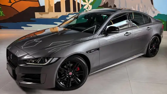 JAGUAR XE 2.0 16V INGENIUM P250 GASOLINA R-SPORT 4P AUTOMÁTICO JAGUAR XE 2.0 16V INGENIUM P250 GASOLINA R-SPORT 4P AUTOMÁTICO