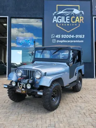 JEEP CHEROKEE 4.0 SPORT 4X4 12V GASOLINA 4P MANUAL