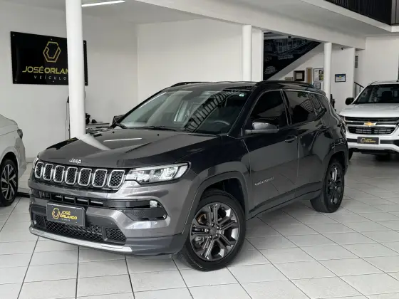 JEEP COMPASS 1.3 T270 TURBO FLEX LONGITUDE AT6