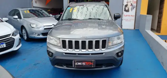 JEEP COMPASS 2.0 SPORT 4X2 16V GASOLINA 4P AUTOMÁTICO