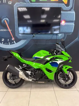 KAWASAKI NINJA 500 SE KAWASAKI NINJA 500 SE