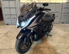 KYMCO AK 550i KYMCO AK 550i