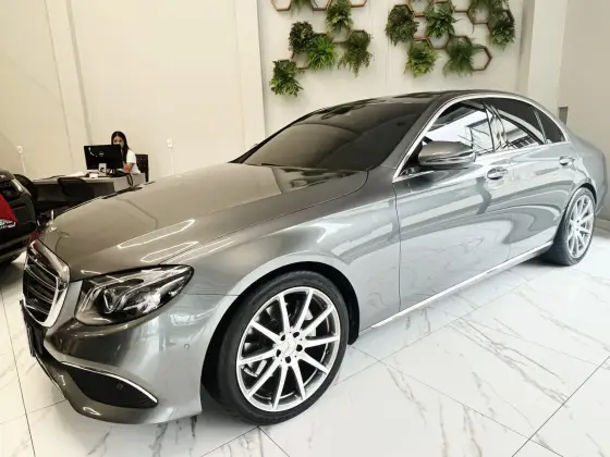 MERCEDES-BENZ E 250 2.0 CGI GASOLINA EXCLUSIVE 9G-TRONIC