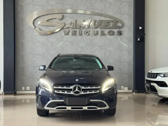 MERCEDES-BENZ GLA 200 1.6 CGI FLEX STYLE 7G-DCT
