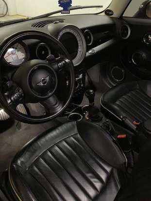 MINI-COOPER-2010