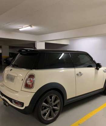 MINI-COOPER-2010