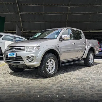 MITSUBISHI L200 TRITON 3.2 HPE 4X4 CD 16V TURBO INTERCOOLER DIESEL 4P AUTOMÁTICO MITSUBISHI L200 TRITON 3.2 HPE 4X4 CD 16V TURBO INTERCOOLER DIESEL 4P AUTOMÁTICO
