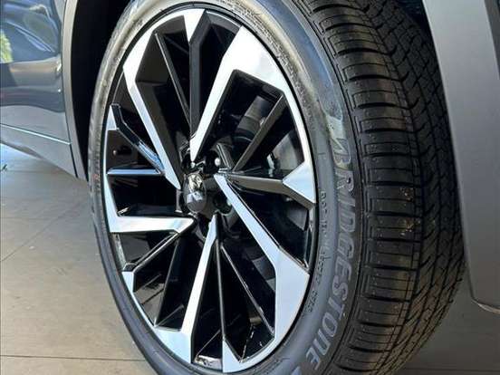 MITSUBISHI-OUTLANDER-2.4 PHEV SIGNATURE S-AWC DHT MITSUBISHI-OUTLANDER-2025