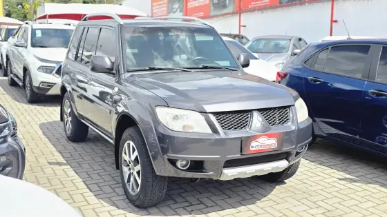 MITSUBISHI PAJERO TR4 2.0 4X4 16V 140CV FLEX 4P AUTOMÁTICO
