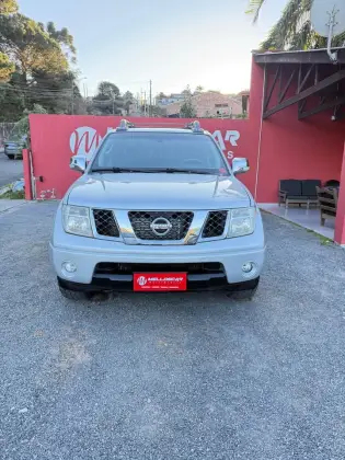 NISSAN FRONTIER 2.5 LE ATTACK 4X4 CD TURBO ELETRONIC DIESEL 4P AUTOMÁTICO