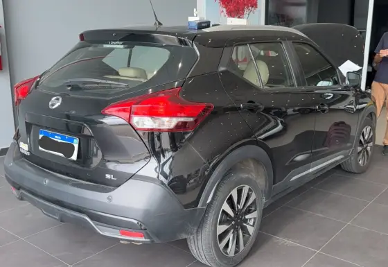 NISSAN KICKS 1.6 16V FLEXSTART SL 4P XTRONIC
