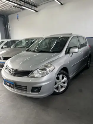 NISSAN TIIDA 1.8 SL 16V FLEX 4P AUTOMÁTICO