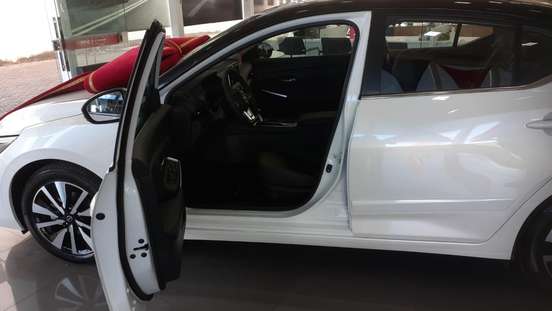 NISSAN-SENTRA-2024