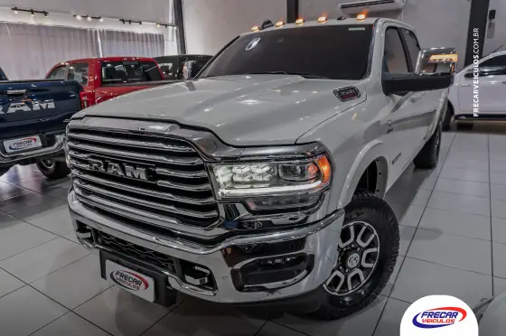 RAM 3500 6.7 I6 TURBO DIESEL LIMITED LONGHORN CD 4X4  AUTOMÁTICO