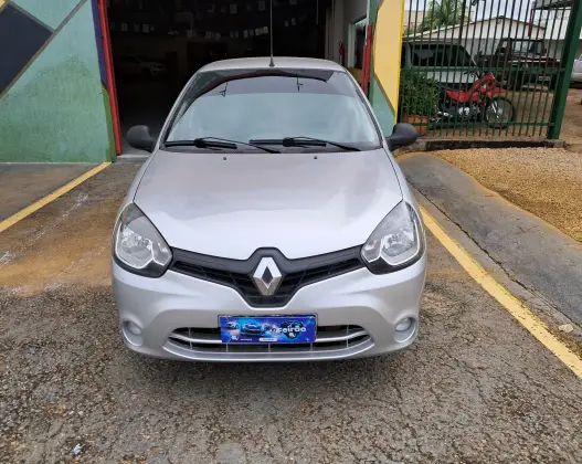 RENAULT CLIO 1.0 EXPRESSION 16V FLEX 4P MANUAL