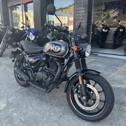 ROYAL ENFIELD HUNTER 350 