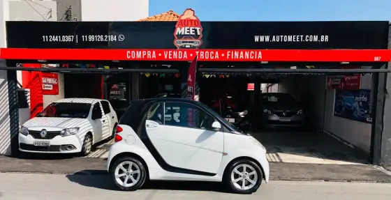 SMART FORTWO 1.0 COUPÉ 3 CILINDROS 12V GASOLINA 2P AUTOMÁTICO SMART FORTWO 1.0 COUPÉ 3 CILINDROS 12V GASOLINA 2P AUTOMÁTICO
