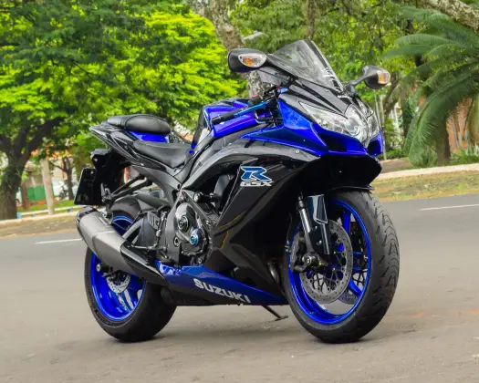 SUZUKI GSX-R750 
