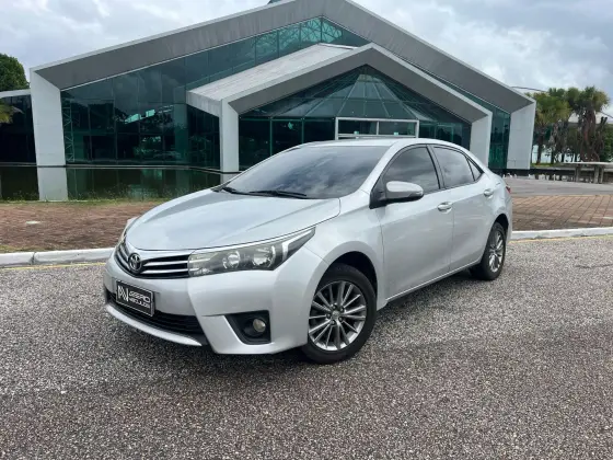 TOYOTA COROLLA 2.0 XEI 16V FLEX 4P AUTOMÁTICO