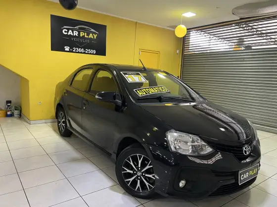 TOYOTA ETIOS 1.5 PLATINUM SEDAN 16V FLEX 4P AUTOMÁTICO