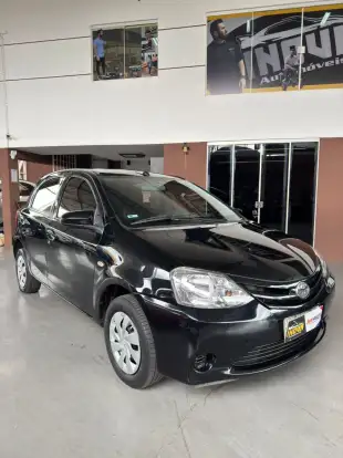 TOYOTA-ETIOS-2016