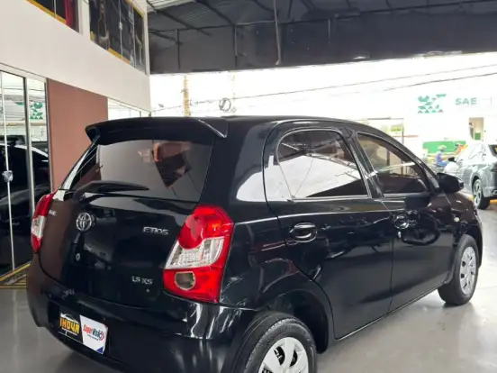 TOYOTA-ETIOS-1.5 XS SEDAN 16V FLEX 4P AUTOMÁTICO TOYOTA-ETIOS-2016
