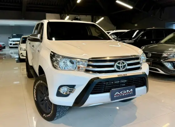 TOYOTA HILUX 2.8 POWER PACK 4X4 CD 16V DIESEL 4P MANUAL
