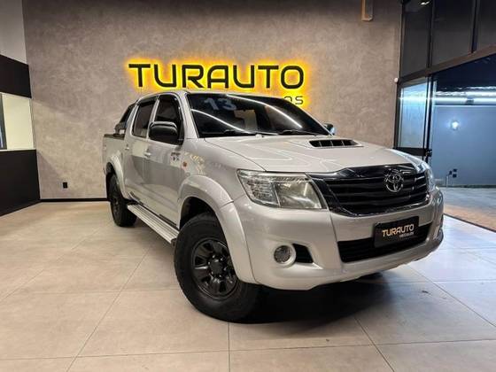 TOYOTA HILUX 3.0 SR 4X4 CD 16V TURBO INTERCOOLER DIESEL 4P AUTOMÁTICO