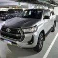 TOYOTA HILUX 2.8 D-4D TURBO DIESEL CD SR 4X4 AUTOMÁTICO TOYOTA HILUX 2.8 D-4D TURBO DIESEL CD SR 4X4 AUTOMÁTICO