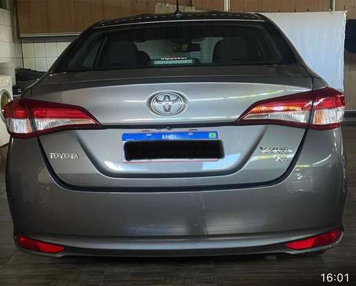 TOYOTA-YARIS-2019