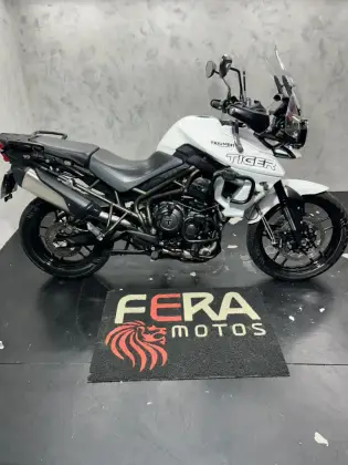 TRIUMPH TIGER 800 XRX 