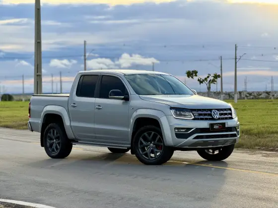 VOLKSWAGEN AMAROK 3.0 V6 TDI DIESEL HIGHLINE CD 4MOTION AUTOMÁTICO
