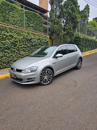 VOLKSWAGEN GOLF 1.4 TSI HIGHLINE 16V GASOLINA 4P AUTOMÁTICO