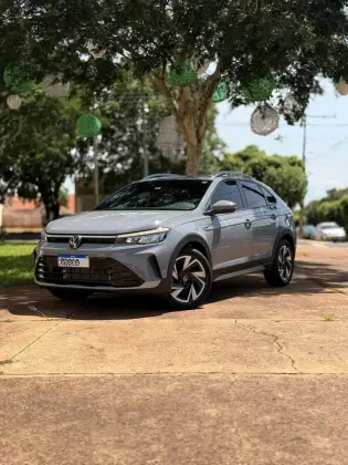 VOLKSWAGEN NIVUS 1.0 200 TSI TOTAL FLEX HIGHLINE AUTOMÁTICO